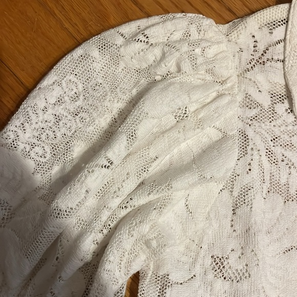 Vintage 1970s Puff Sleeve Peter Pan Collar Lace Blouse - Picture 8 of 8